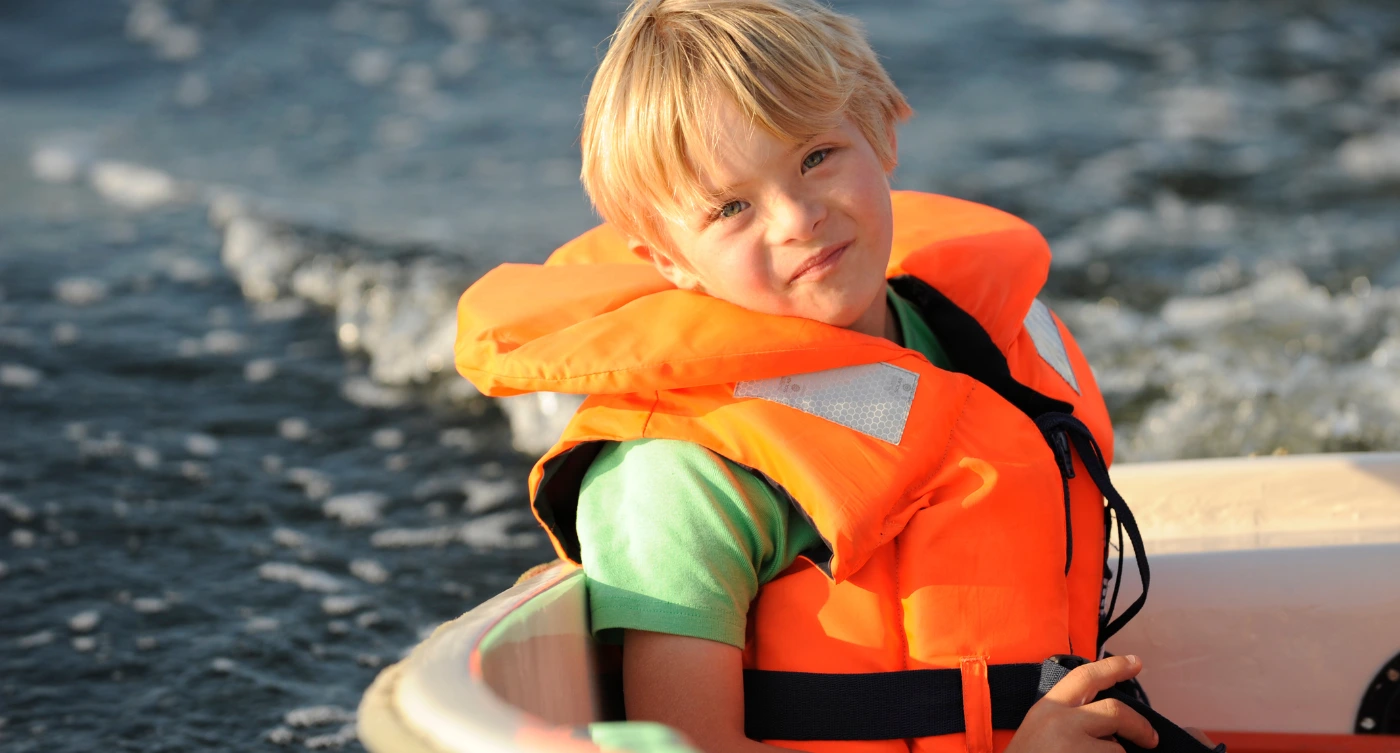 Life Jacket for 5 Month Old to 5 Year Old: A Complete Parent’s Guide to Water Safety Preparing Your Preschooler Life Jackets for 5 Year Olds