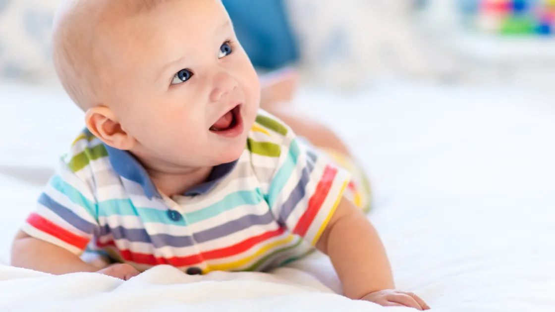 Top Baby Tee Picks & Styling Tips to Steal the Show! Baby Tee Styling for Everyday Use