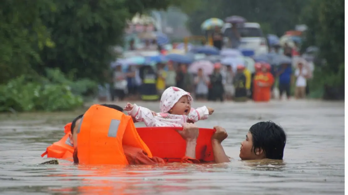 Babies in Flood: Learn to Act Before It’s Too Late How to Stay Safe with Babies in Flood