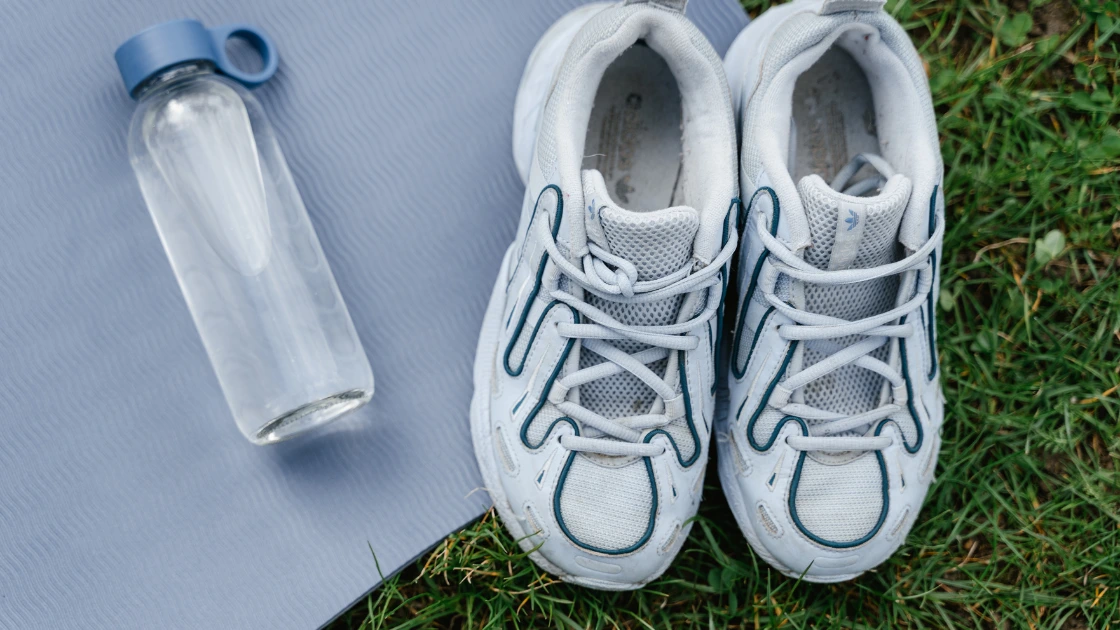 Walk on Clouds! - Comfiest Pregnancy Shoes Suitable Pregnancy Shoes by Trimester