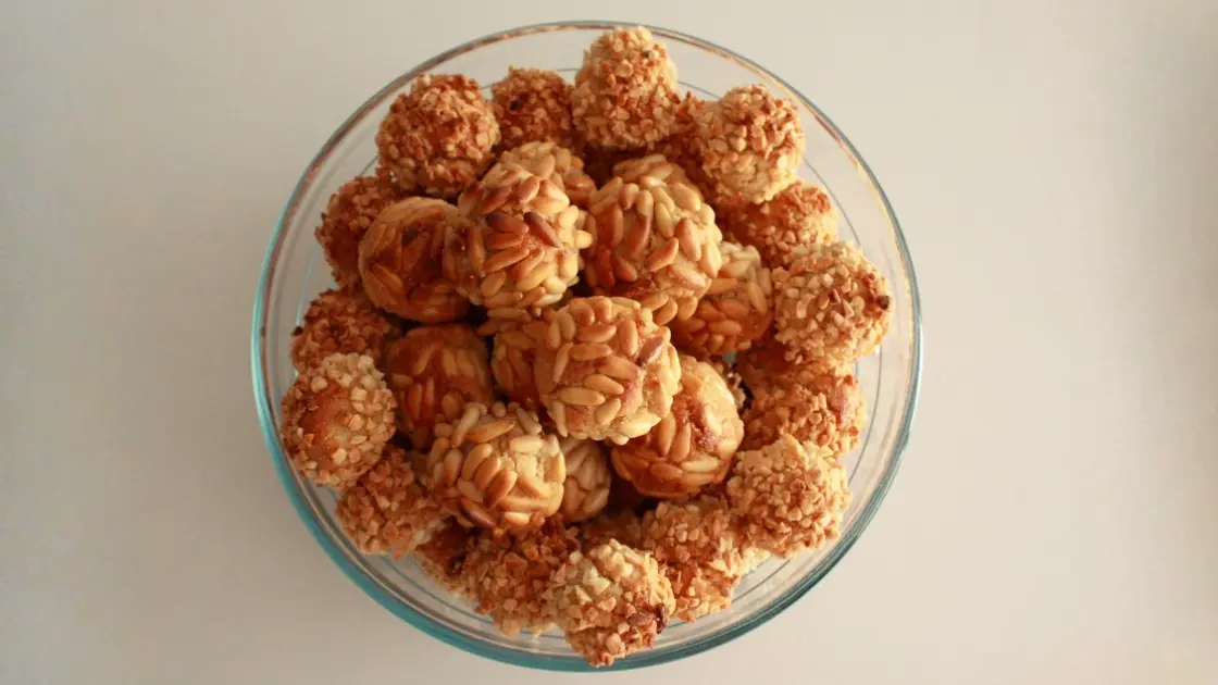 pine nut cookies