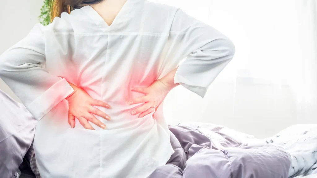 lower back hurts when i breathe
