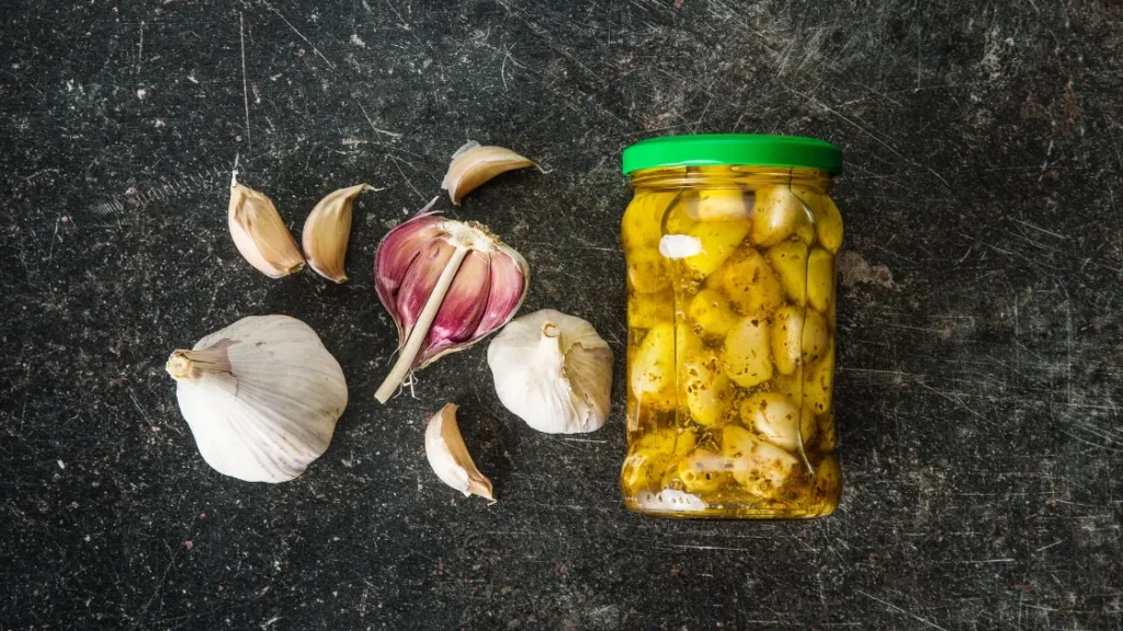 Pickled Garlic 